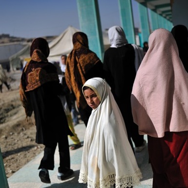 Cái trượt dài về 2 thập kỉ trước của phụ nữ Afghanistan