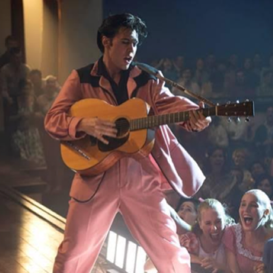 Phim về Elvis Presley tung trailer dài 3 phút nhận ngay cơn mưa lời khen