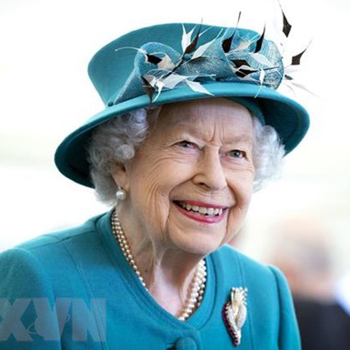Anh tưng bừng kỷ niệm 70 năm Nữ hoàng Elizabeth II lên ngôi