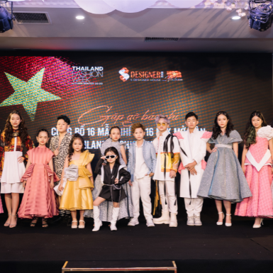 “Thanh âm Việt và sắc màu 5 châu” hội tụ trên sàn diễn của Thailand Fashion Week