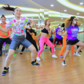 Vì sao Zumba được ví là “liều thuốc” hiệu quả giúp cải thiện sức khoẻ thể chất lẫn tinh thần?