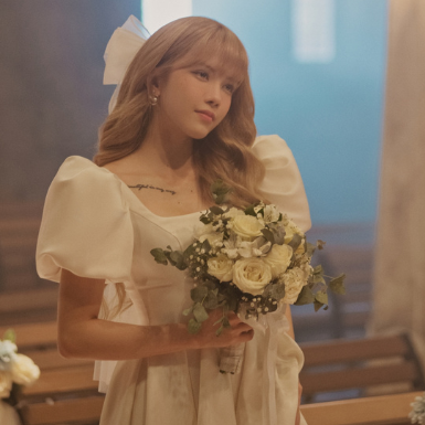 Thiều Bảo Trâm hóa cô dâu xinh đẹp, tiết lộ mang chính cảm xúc thật của mình vào trong MV mới