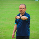 Quang Hải tìm cách thuyết phục Pau FC để trở về tham dự AFF Cup 2022
