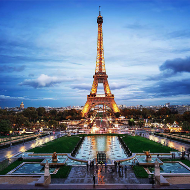 Pháp: Giảm thời gian chiếu sáng Tháp Eiffel để tiết kiệm năng lượng