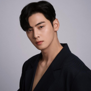 4 gạch đầu dòng giải mã phong cách thời trang sành điệu của mỹ nam Hàn Cha Eun Woo (ASTRO)