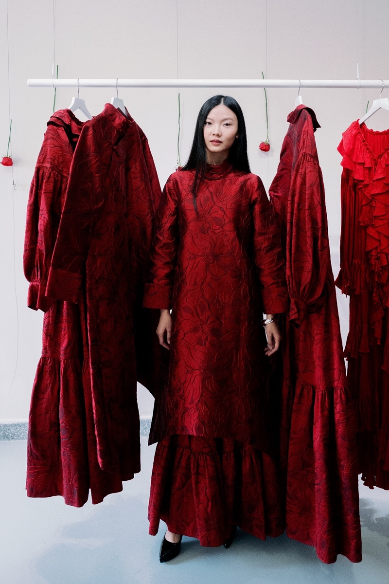 Chu Fashion 4 1 - Doanh nhân Chu Thị Hồng Anh chính thức giới thiệu Chu Gallery – không gian dành riêng cho các tín đồ yêu nghệ thuật và thời trang
