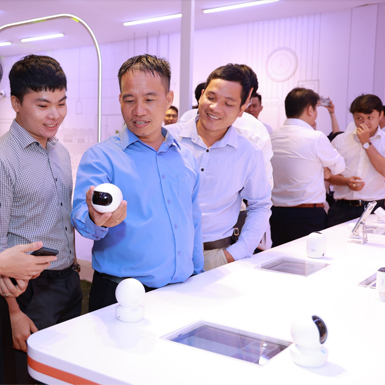 “Gã khổng lồ” IMOU ra mắt loạt sản phẩm nhà thông minh cho gia đình Việt