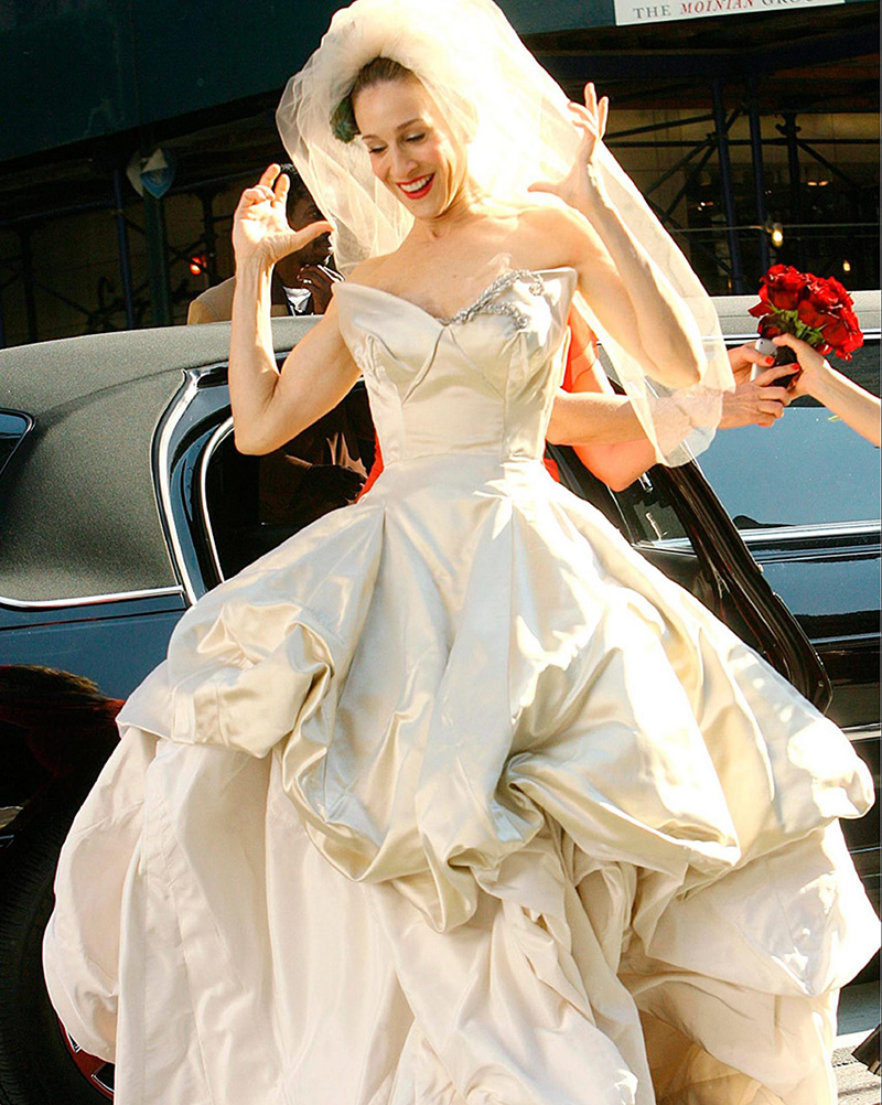 Carrie Bradshaw Wedding Dress 0515 Vert 2000 