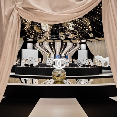 Vén bức màn bữa tiệc khướu giác kỳ ảo Le Grand Numéro de Chanel giữa lòng Paris