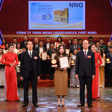 NNO – Giải pháp khóa ẩm da khoa học đạt Top 10 Sản phẩm chất lượng được người Việt tin dùng năm 2022