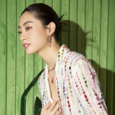 NTK Trần Phương Hoa giới thiệu áo cưới vải lãnh Việt tại kinh đô thời trang Paris
