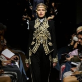 BST Giambattista Valli Haute Couture Thu Đông 2023: Màn trình diễn vương giả của thời trang cao cấp