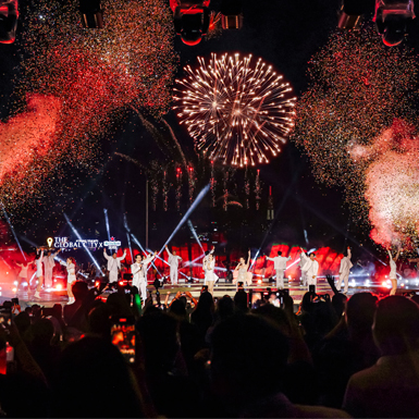 Hà Anh Tuấn, Đông Nhi và dàn nghệ sĩ Gen Z đón năm mới bùng nổ tại LUXURY COUNTDOWN PARTY 2024