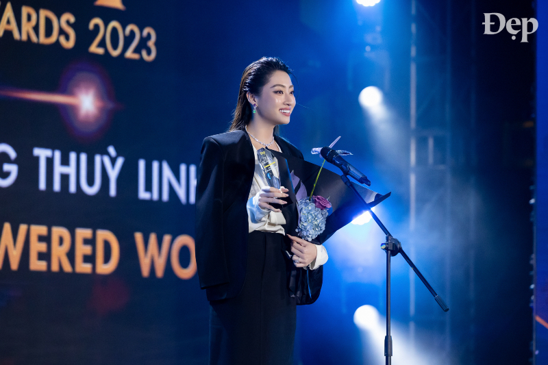 luong thuy linh dep awards 2023 - 4