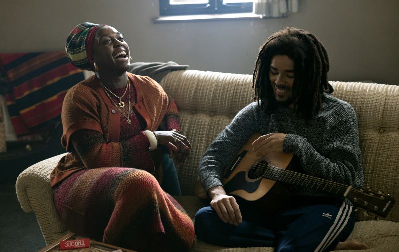 Bóng hồng nước Anh Lashana Lynch nhận cơn mưa lời khen cho vai diễn trong Bob Marley