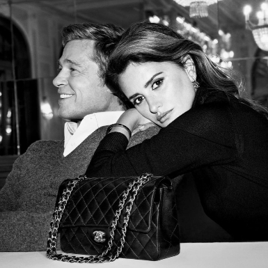 Penélope Cruz và Brad Pitt tái hiện những thước phim kinh điển ở thập niên 60 trong chiến dịch quảng bá túi CHANEL