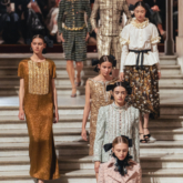 BST CHANEL Haute Couture Thu Đông 2024/25: Sự hợp nhất giữa nghệ thuật cắt nay thủ công và opera
