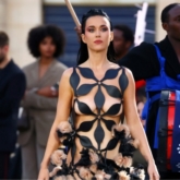 BST Dior x Stone Island: Nơi Haute Couture Pháp gặp gỡ nét cổ điển kiểu Ý
