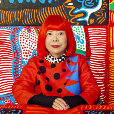 “Nữ hoàng chấm bi” Yayoi Kusama – Ôm ấp những tổn thương tinh thần để tạo ra nghệ thuật vĩnh cửu