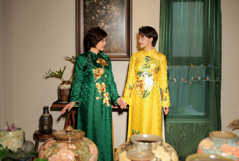 me con nhung lua mac ao dai lanv - 1