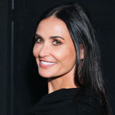 Sự trở lại đầy rực rỡ của “đại minh tinh” Demi Moore