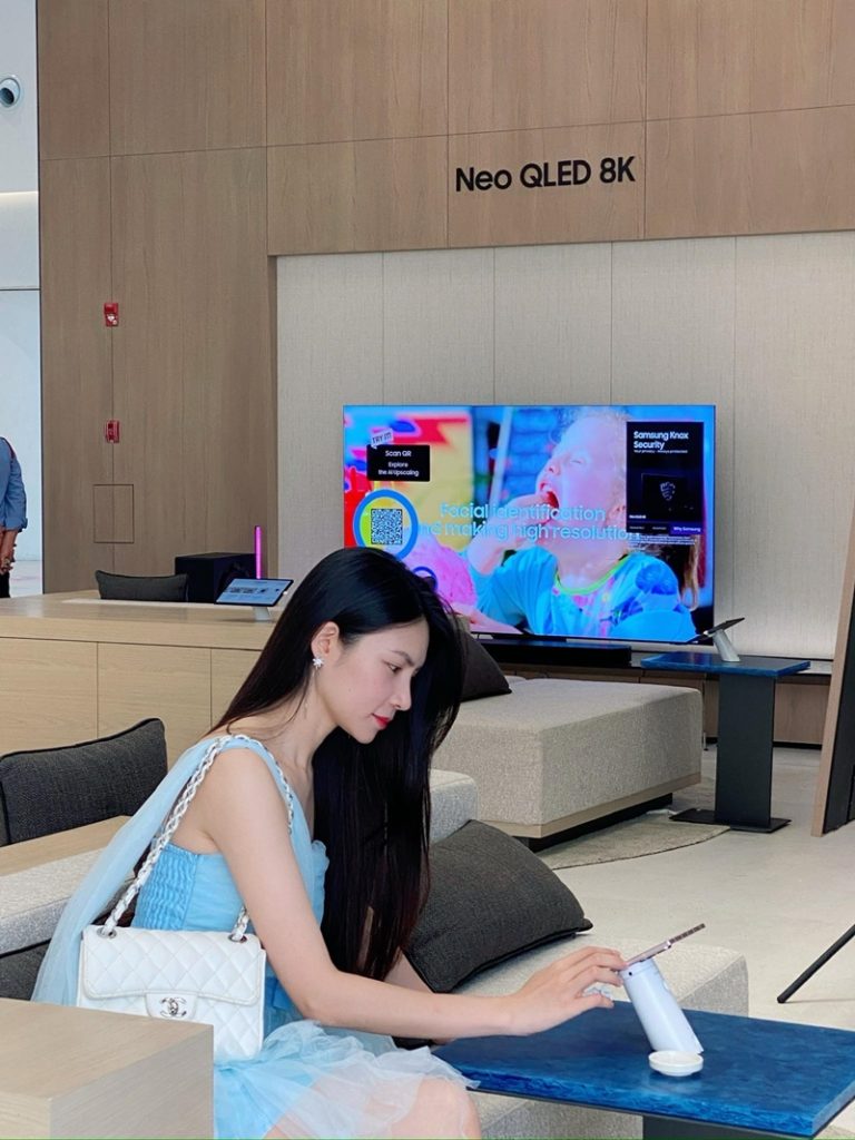 Xem cách Samsung West Lake duy trì vẻ đẹp ngàn năm trong không gian ...