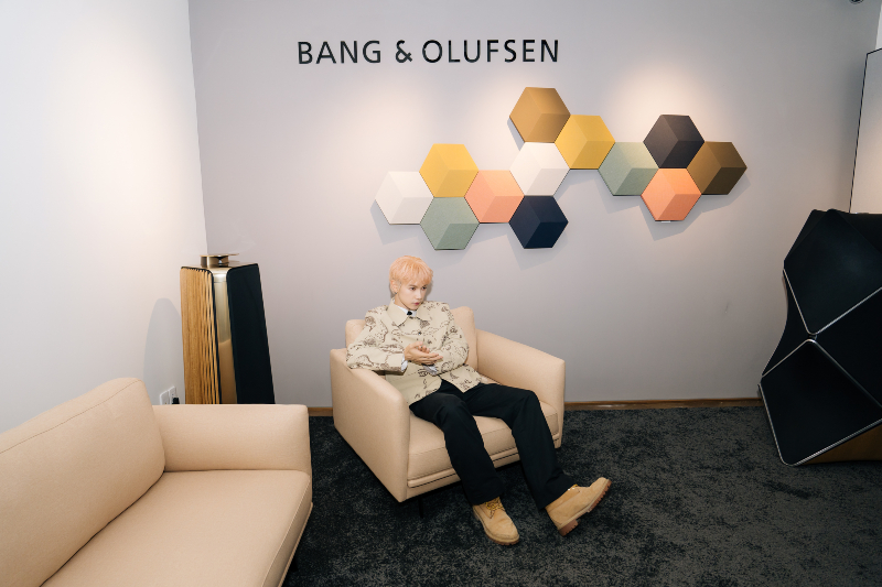 khai truong bang & olufsen - 2