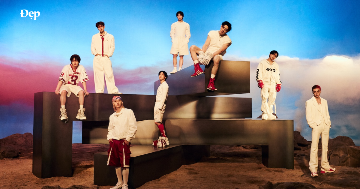 Stray Kids cùng “KARMA” thiết lập kỷ lục tại Billboard Hot 200