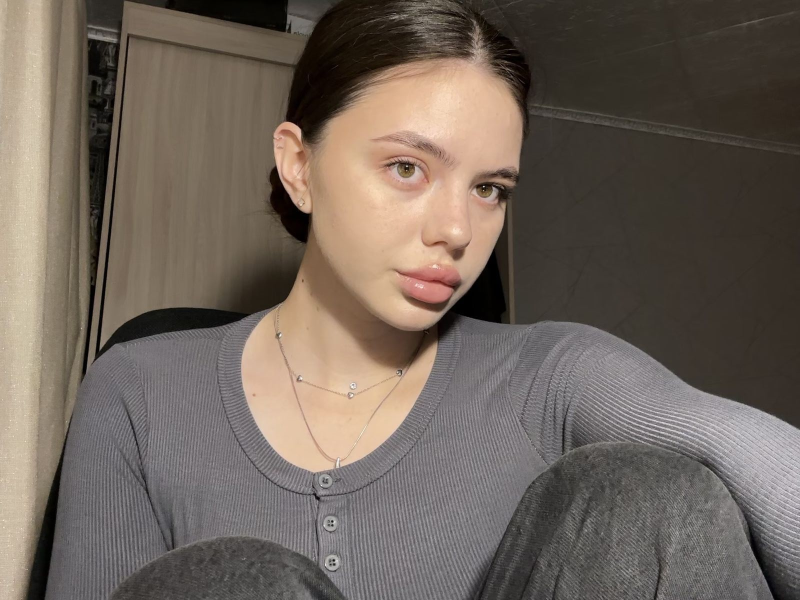 nen-thoa-dioic-acid-vao-buoi-toi