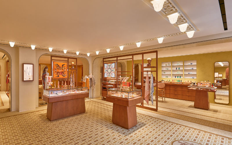 Thiên nhiên giao hòa cùng di sản trong cửa hàng mới của Hermès tại Hà Nội, Việt Nam
