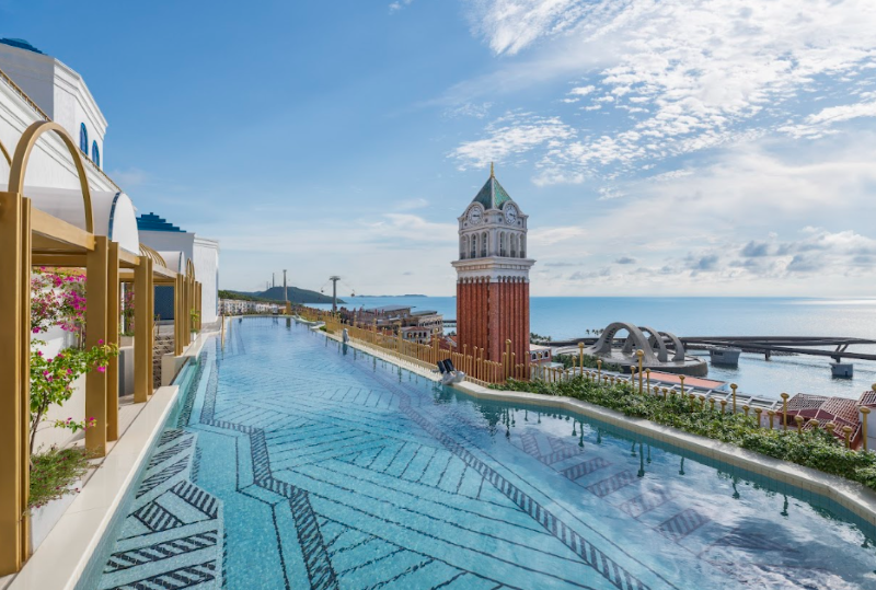 Đến đảo Ngọc tận hưởng kỳ nghỉ mang đậm âm hưởng Địa Trung Hải