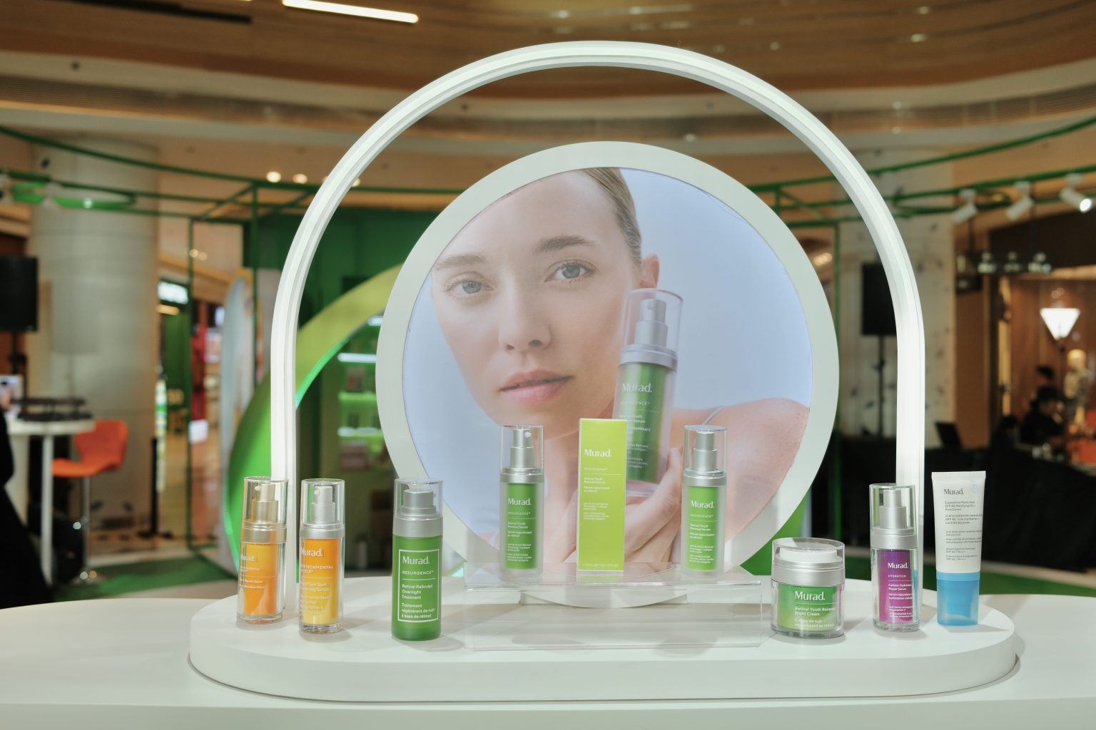 Murad ra mắt Retinol thế hệ mới 4x-Active Retinoid tại Pop-Up Store Estella Thảo Điền: Trải nghiệm chăm da cùng khoa học