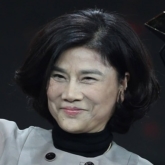 Trần Mạn: nữ hoàng ảnh bìa làng giải trí Hoa ngữ